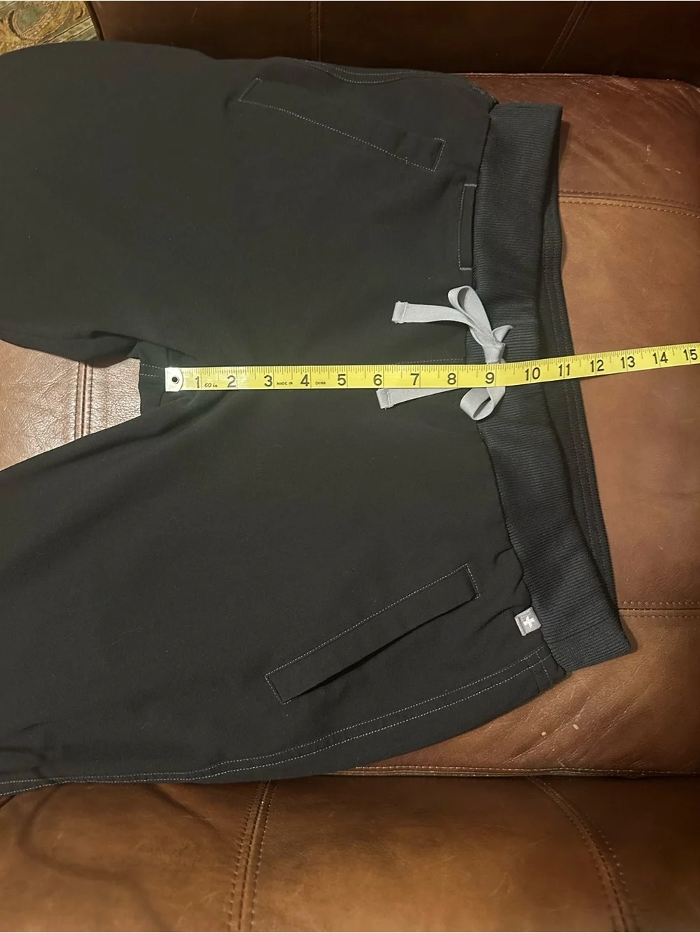 FIGS | “Tansen” Black 5 Pocket Scrub Joggers - Men’s Medium